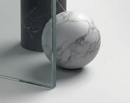Anthracite-tinted switchable FilmyFolie – privacy at the touch of a button