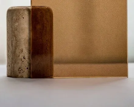 Woven glass look with switchable FilmyFolie – privacy at the touch of a button